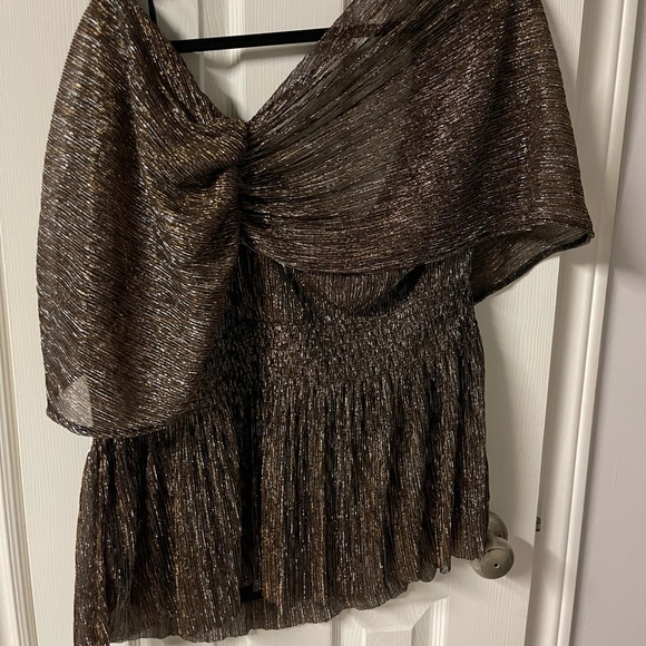 One Shoulder Top - Picture 1 of 1